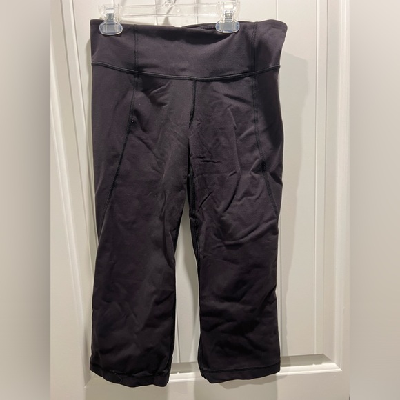 Lululemon black size 6 wide cropped leggings - Picture 1 of 3